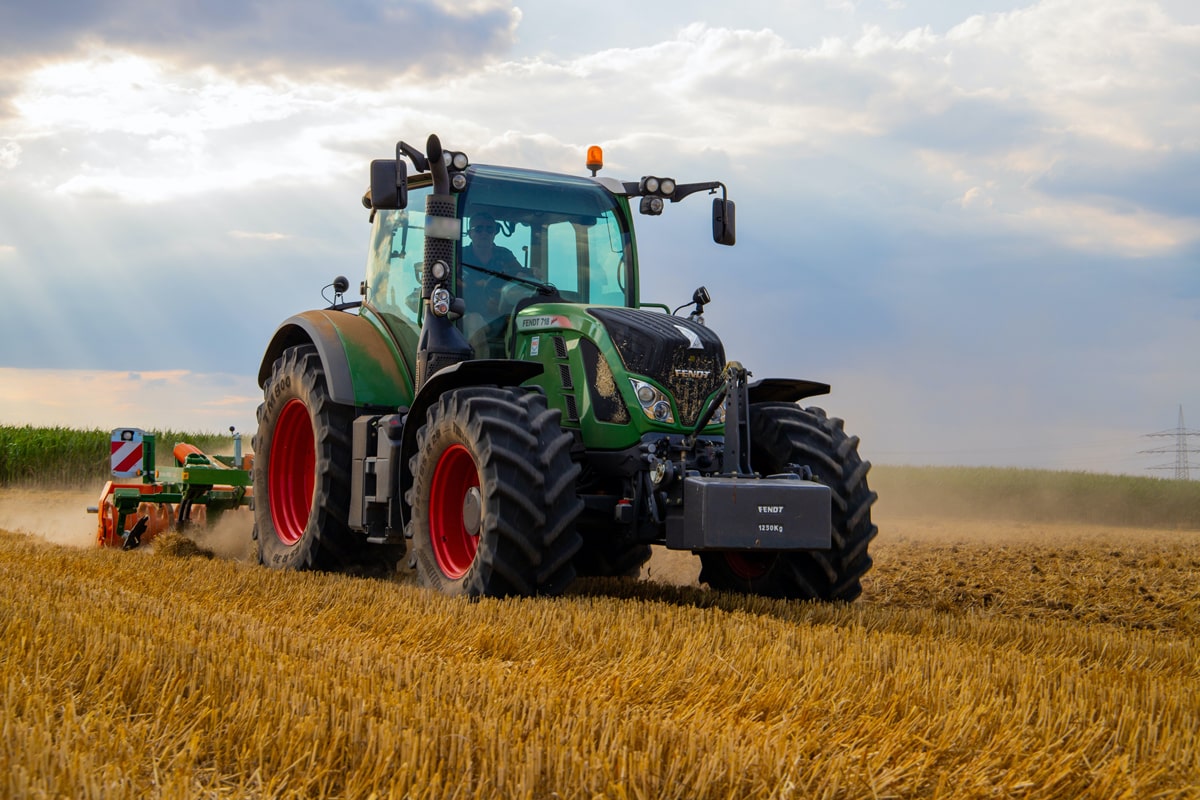 Tractor Driver Needed In Norfolk Farm Hands
